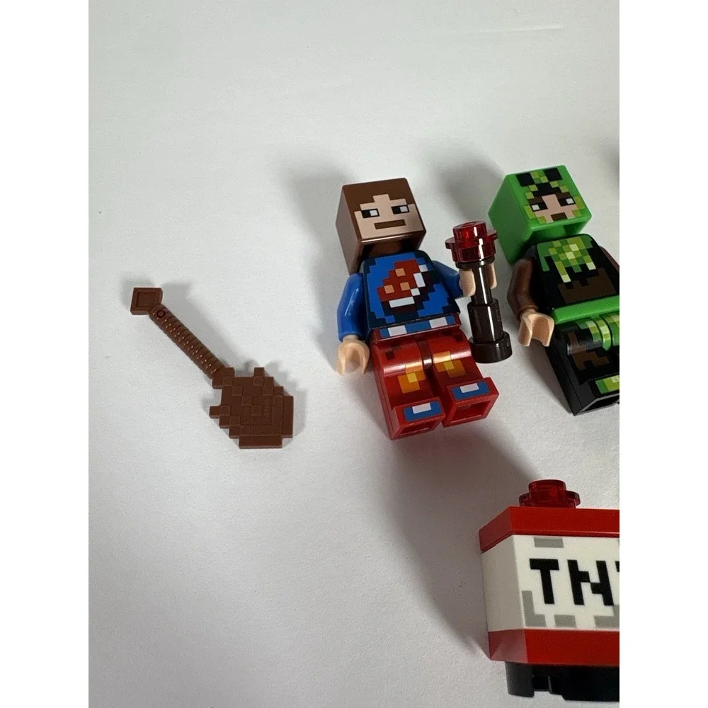 LEGO Minecraft Minifigure Lot Steve Characters TNT Weapons Bow Sword Axe Genuine